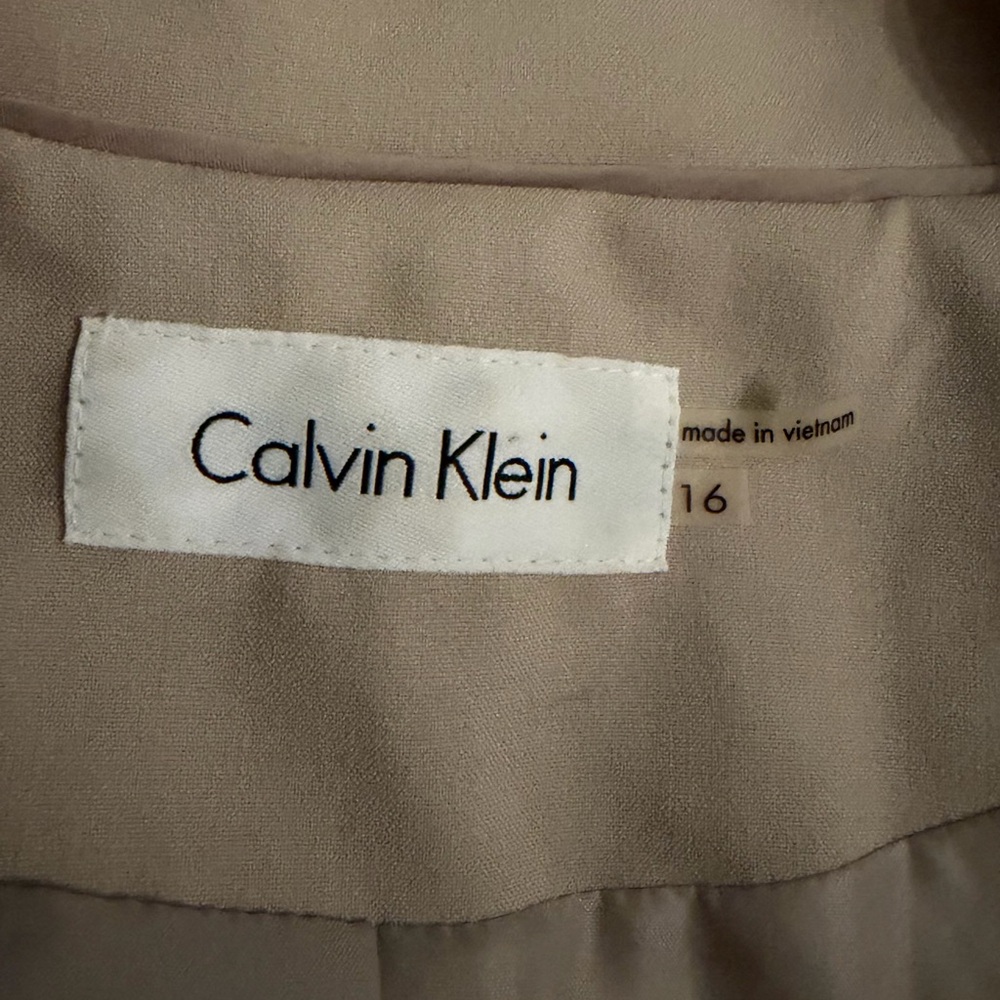 Calvin Klein Women's Light Taupe Single-Button Blazer - Picture 3 of 3